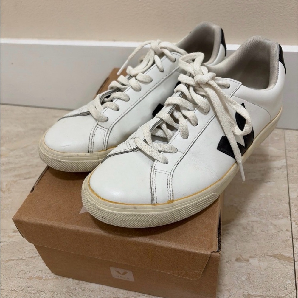 Veja White and Black Women's Sneakers